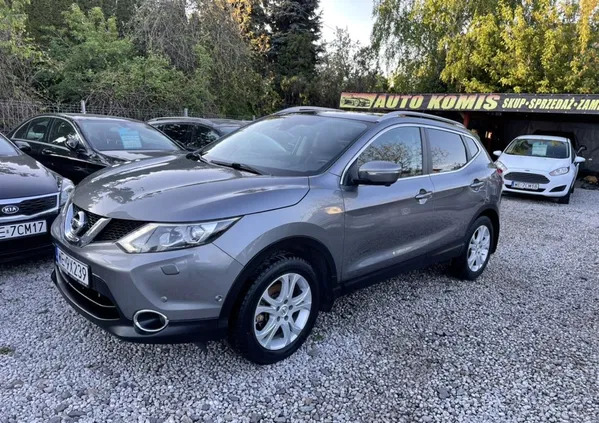 nissan Nissan Qashqai cena 46500 przebieg: 197000, rok produkcji 2014 z Pruszków